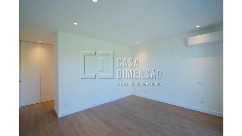 Moradia T3 para Venda em Caparica e Trafaria