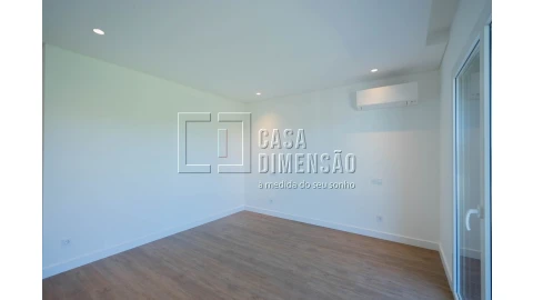 Moradia T3 para Venda em Caparica e Trafaria