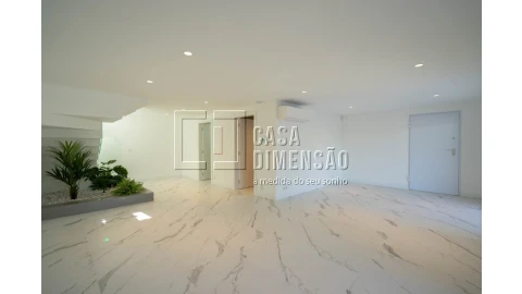Moradia T3 para Venda em Caparica e Trafaria