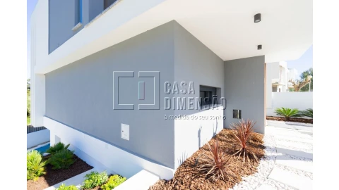 Moradia T3 para Venda em Caparica e Trafaria
