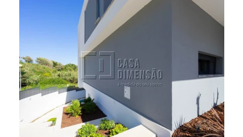 Moradia T3 para Venda em Caparica e Trafaria