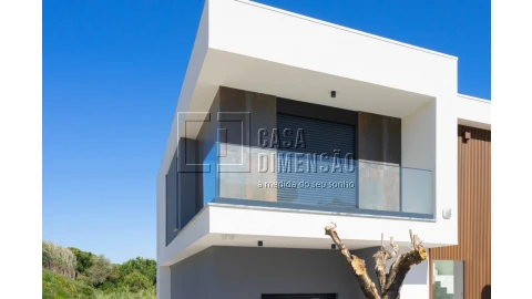 Moradia T3 para Venda em Caparica e Trafaria