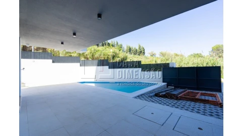 Moradia T3 para Venda em Caparica e Trafaria