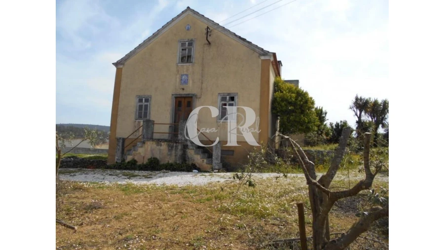 Quinta T5 para Venda em Pousaflores Foto 3