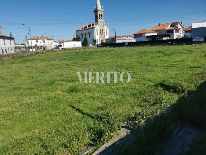 Terreno para Arrendamento em Aver-O-Mar, Amorim e Terroso Foto 3