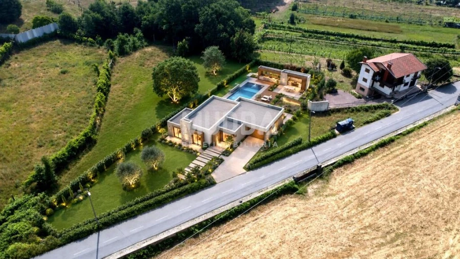 Terreno para Venda em Ossela Foto 4