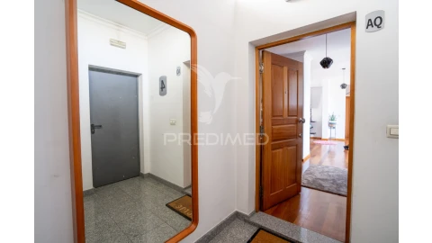 Apartamento T2 para Venda em Caniço