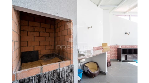 Apartamento T2 para Venda em Caniço
