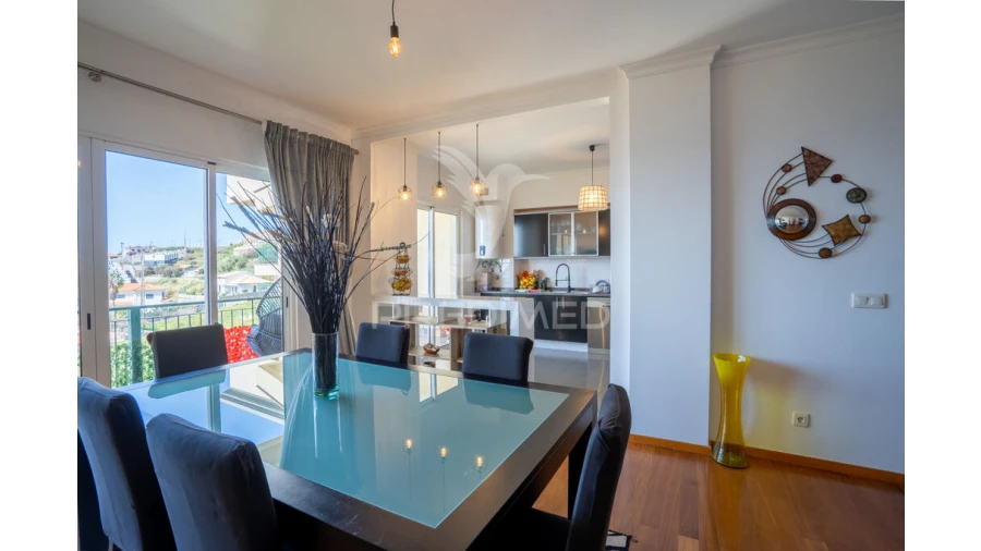 Apartamento T2 para Venda em Caniço Foto 3