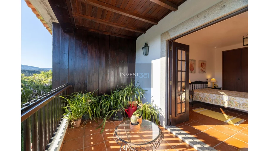 Moradia T4 para Venda em Coura Foto 1