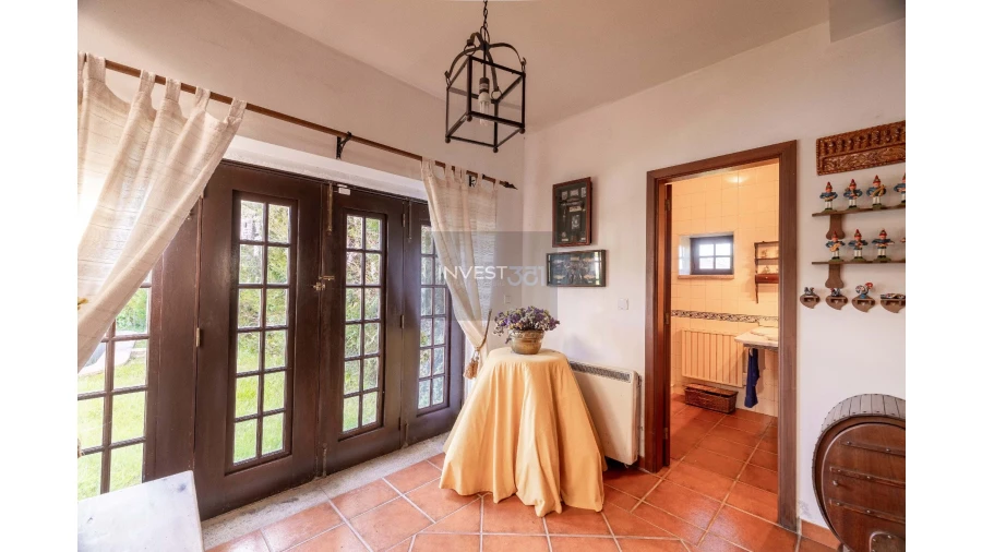 Moradia T4 para Venda em Coura Foto 21