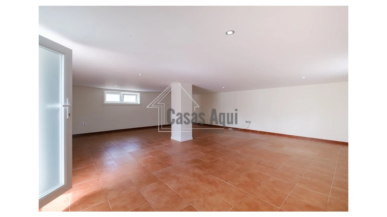 Moradia T3 para Venda em Vilar e Mosteiró Foto 28