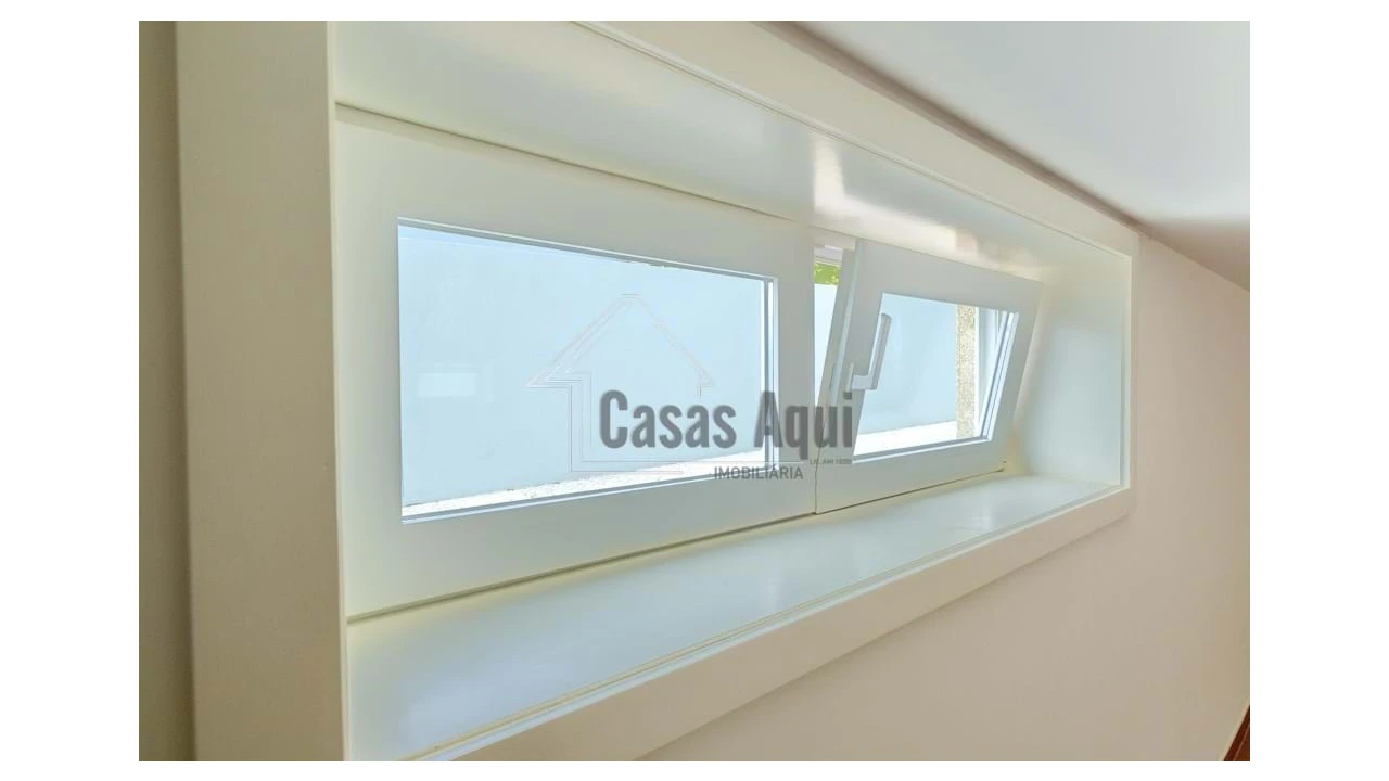 Moradia T3 para Venda em Vilar e Mosteiró Foto 29