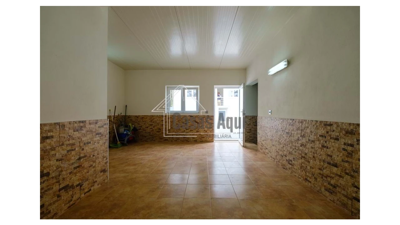 Moradia T3 para Venda em Vilar e Mosteiró Foto 23