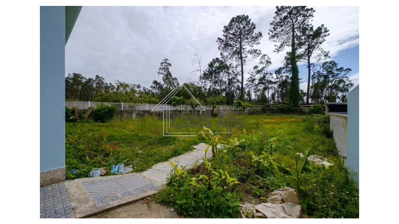 Moradia T3 para Venda em Vilar e Mosteiró Foto 31