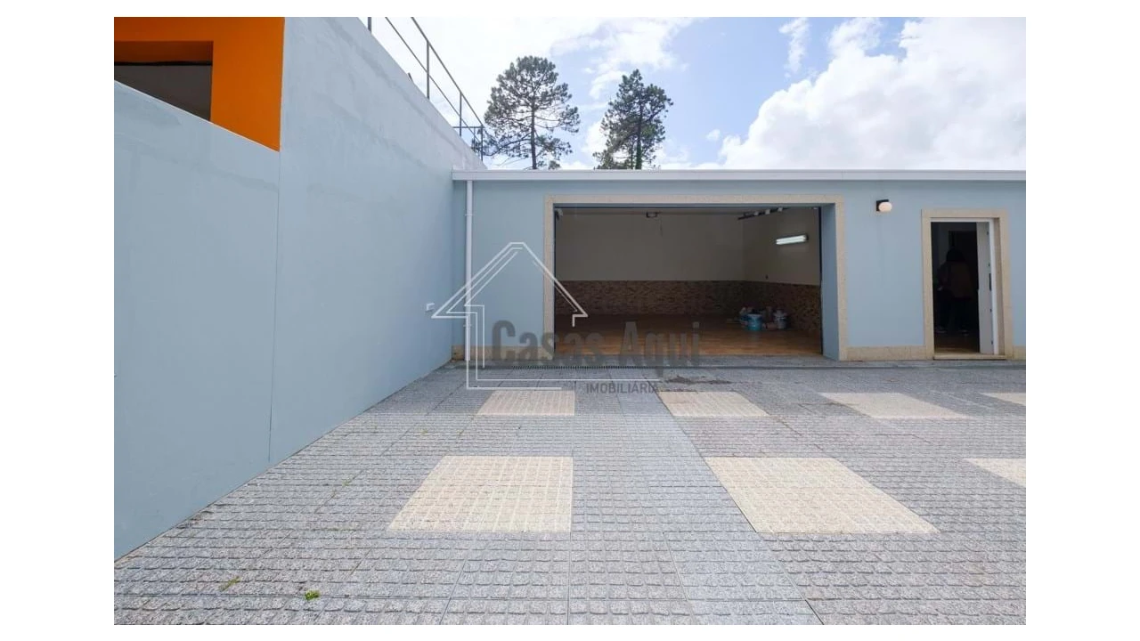 Moradia T3 para Venda em Vilar e Mosteiró Foto 36