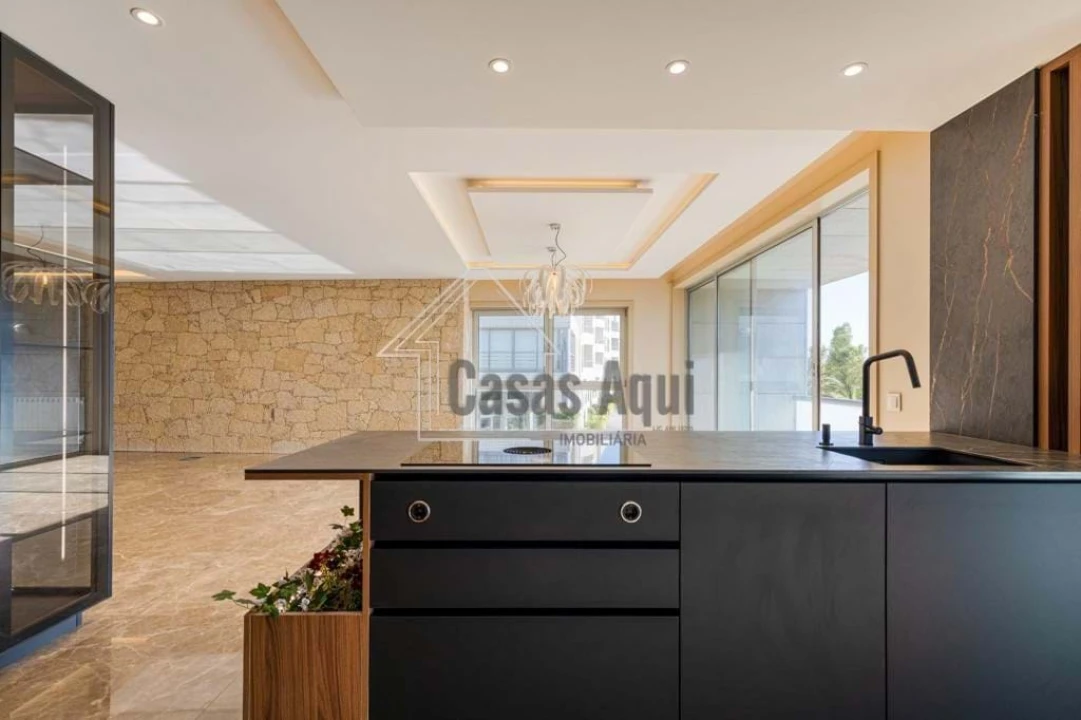Apartamento T4 para Venda em Vila do Conde Foto 8