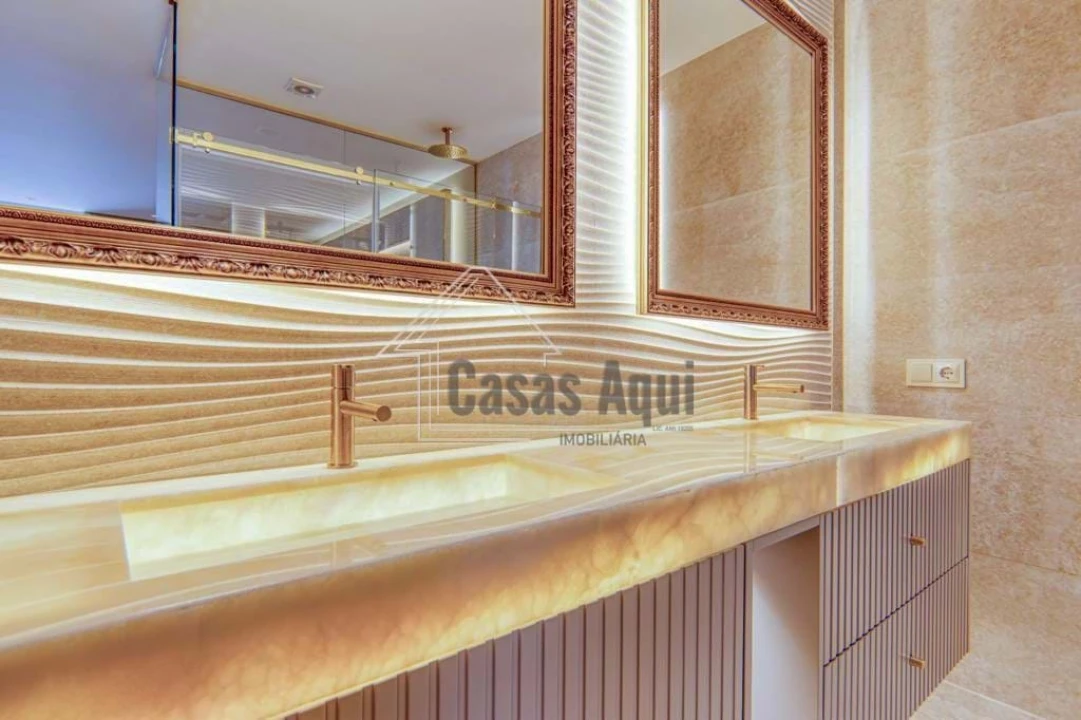 Apartamento T4 para Venda em Vila do Conde Foto 24