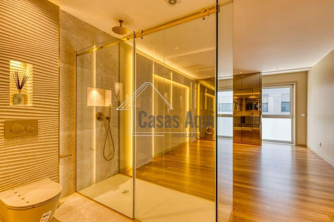 Apartamento T4 para Venda em Vila do Conde Foto 5