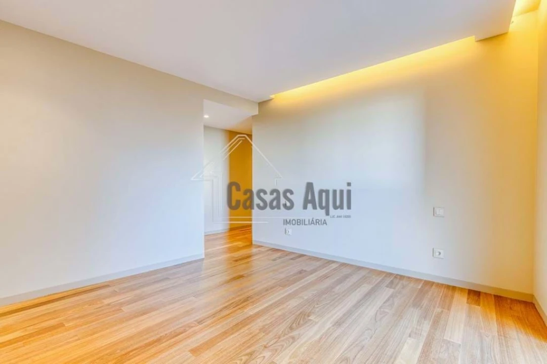 Apartamento T4 para Venda em Vila do Conde Foto 17