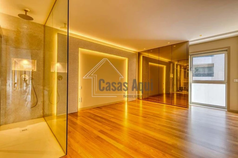 Apartamento T4 para Venda em Vila do Conde Foto 13