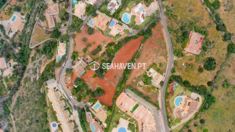 Terreno para Venda em Albufeira e Olhos de Água