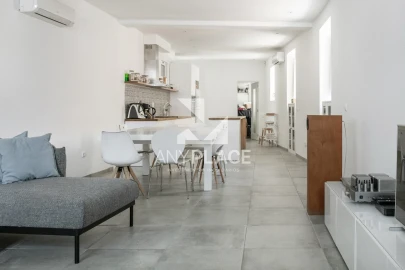 Moradia T4 para Venda em Loule (São Clemente)