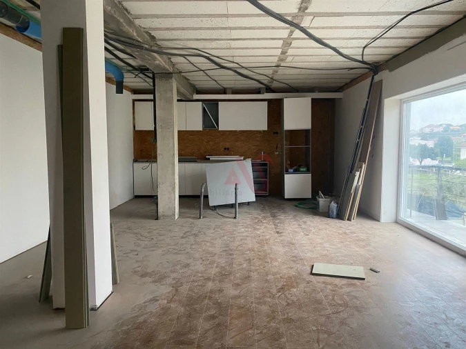 Apartamento T2 para Venda em Freamunde Foto 27