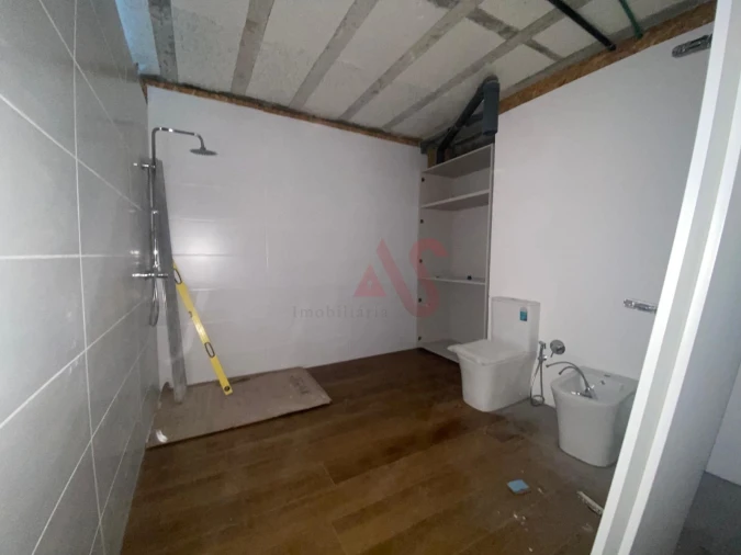 Apartamento T2 para Venda em Freamunde Foto 14