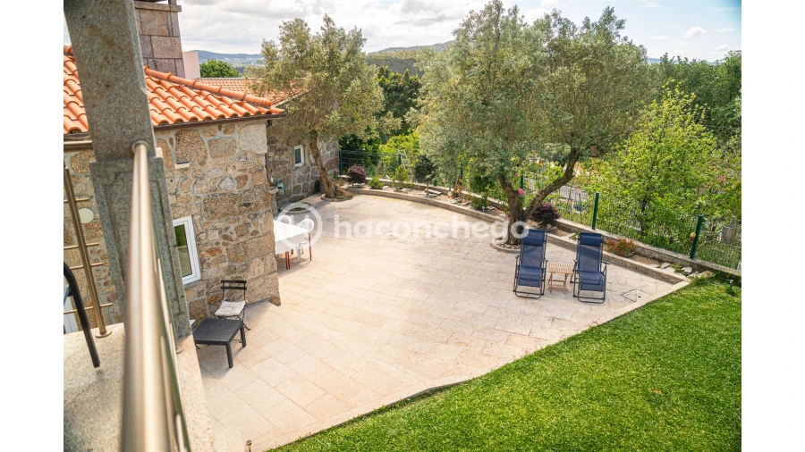 Moradia T4 para Venda em Creixomil e Mariz Foto 58