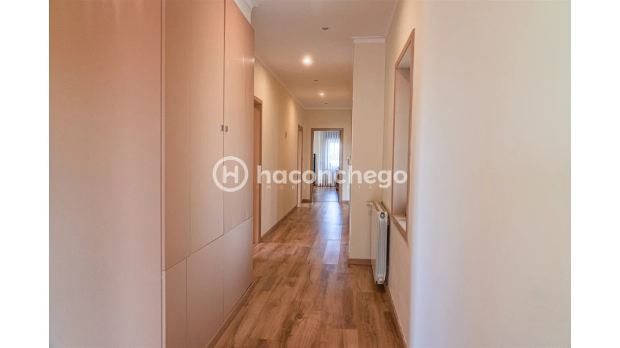 Moradia T4 para Venda em Creixomil e Mariz Foto 40