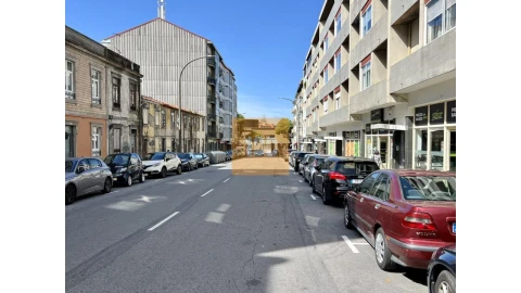 Apartamento T3 para Venda em Paranhos