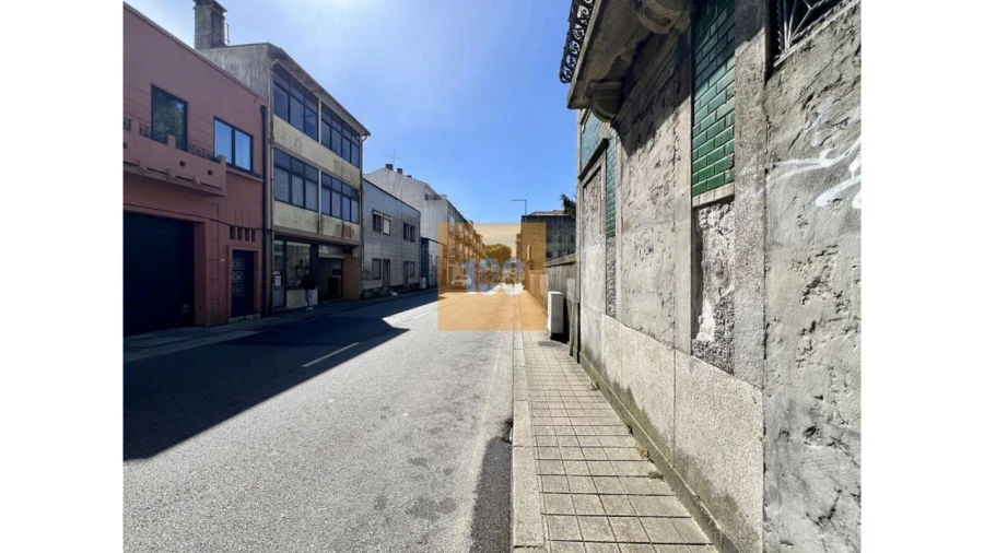 Apartamento T3 para Venda em Paranhos Foto 33