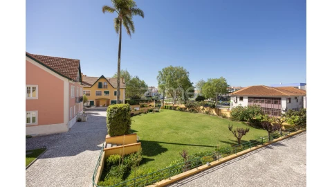 Moradia T4 para Venda em Marinha Grande
