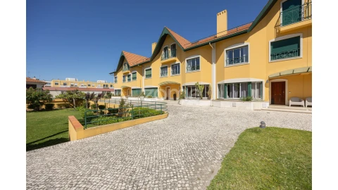 Moradia T4 para Venda em Marinha Grande
