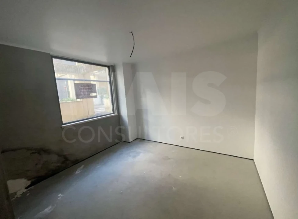 Loja para Venda em Loures Foto 3