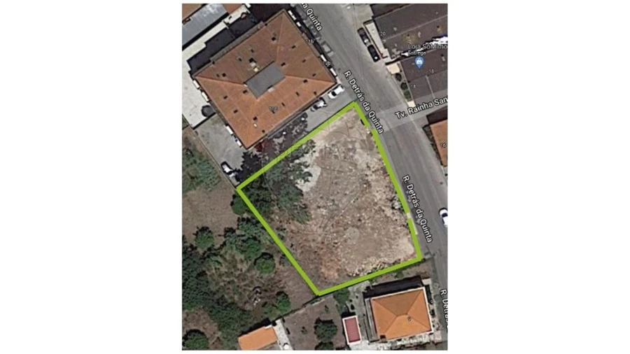 Terreno para Venda em Granja do Ulmeiro Foto 2