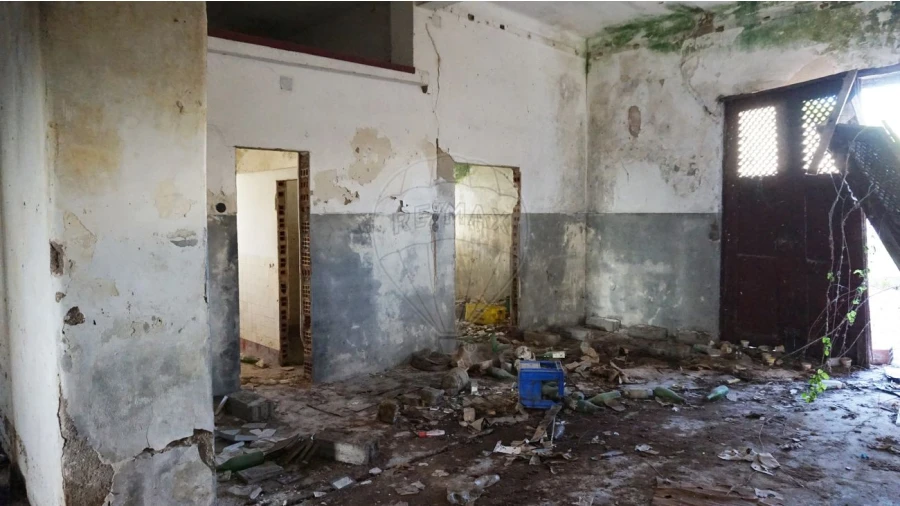 Moradia T5 para Venda em Granja do Ulmeiro Foto 18