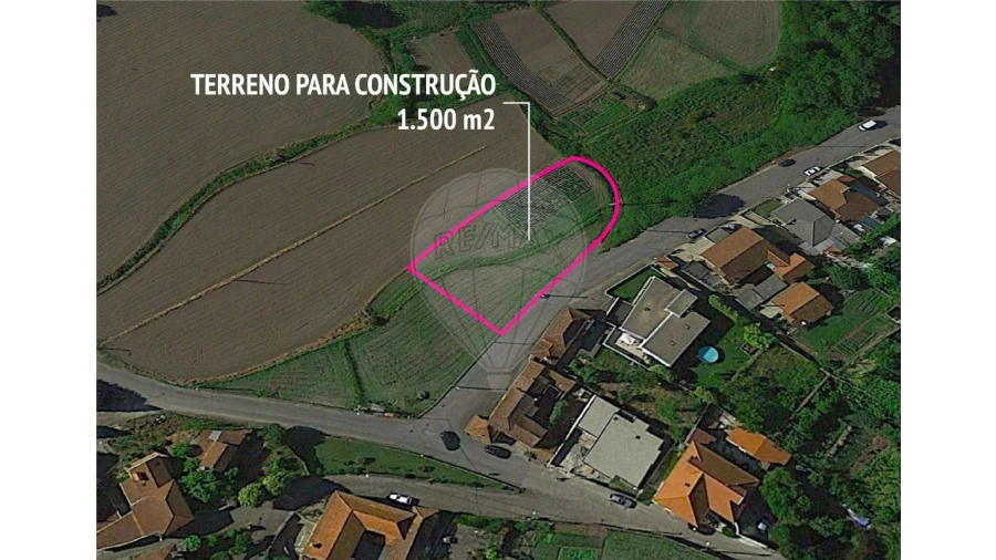 Terreno para Venda em Penamaior Foto 2