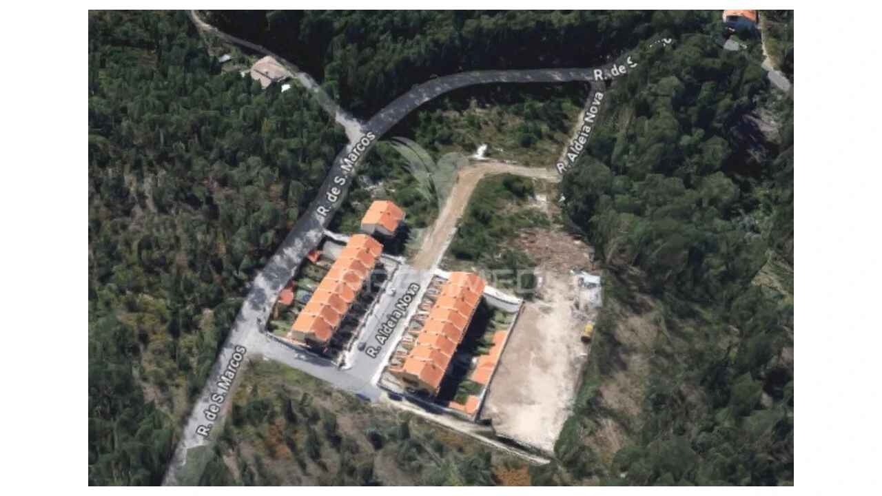 Terreno para Venda em Fajões Foto 3