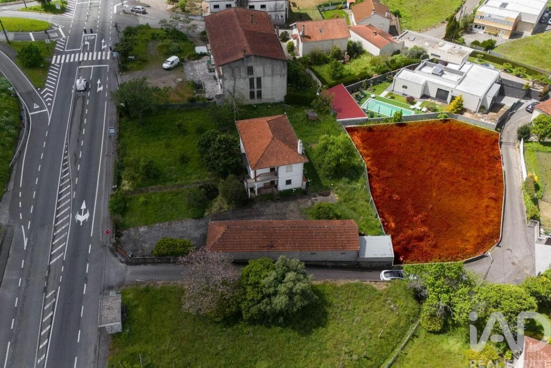 Terreno para Venda em Reboreda e Nogueira Foto 4