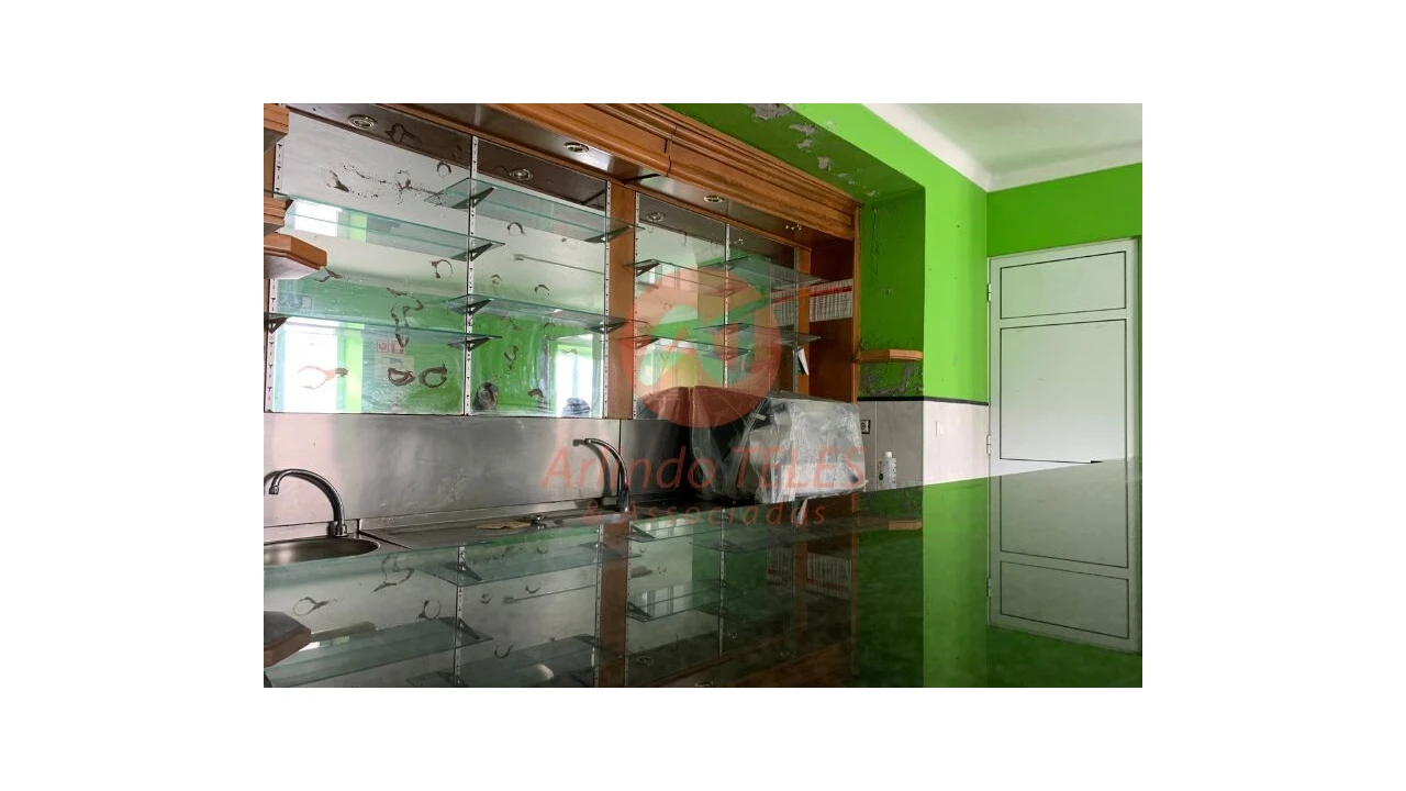 Loja para Arrendamento em Agualva Foto 9