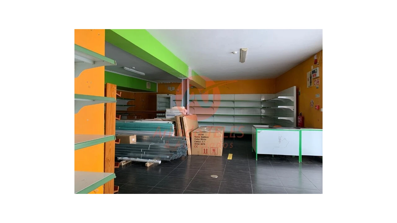 Loja para Arrendamento em Agualva Foto 17