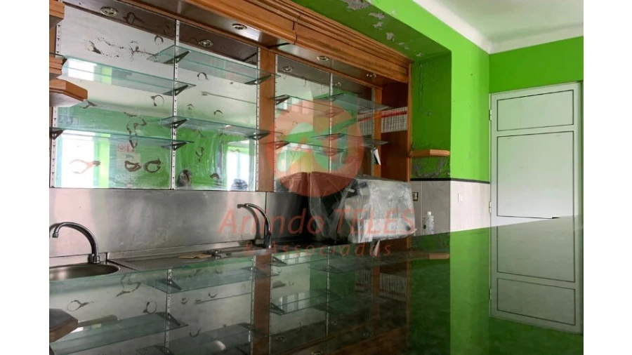 Loja para Arrendamento em Agualva Foto 9