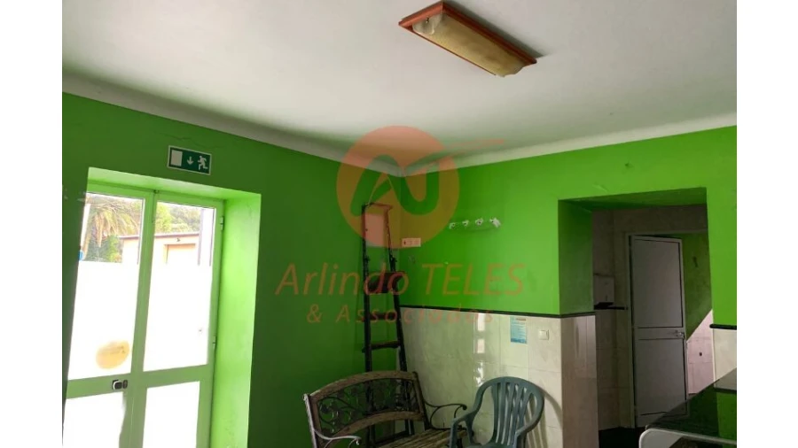 Loja para Arrendamento em Agualva Foto 5