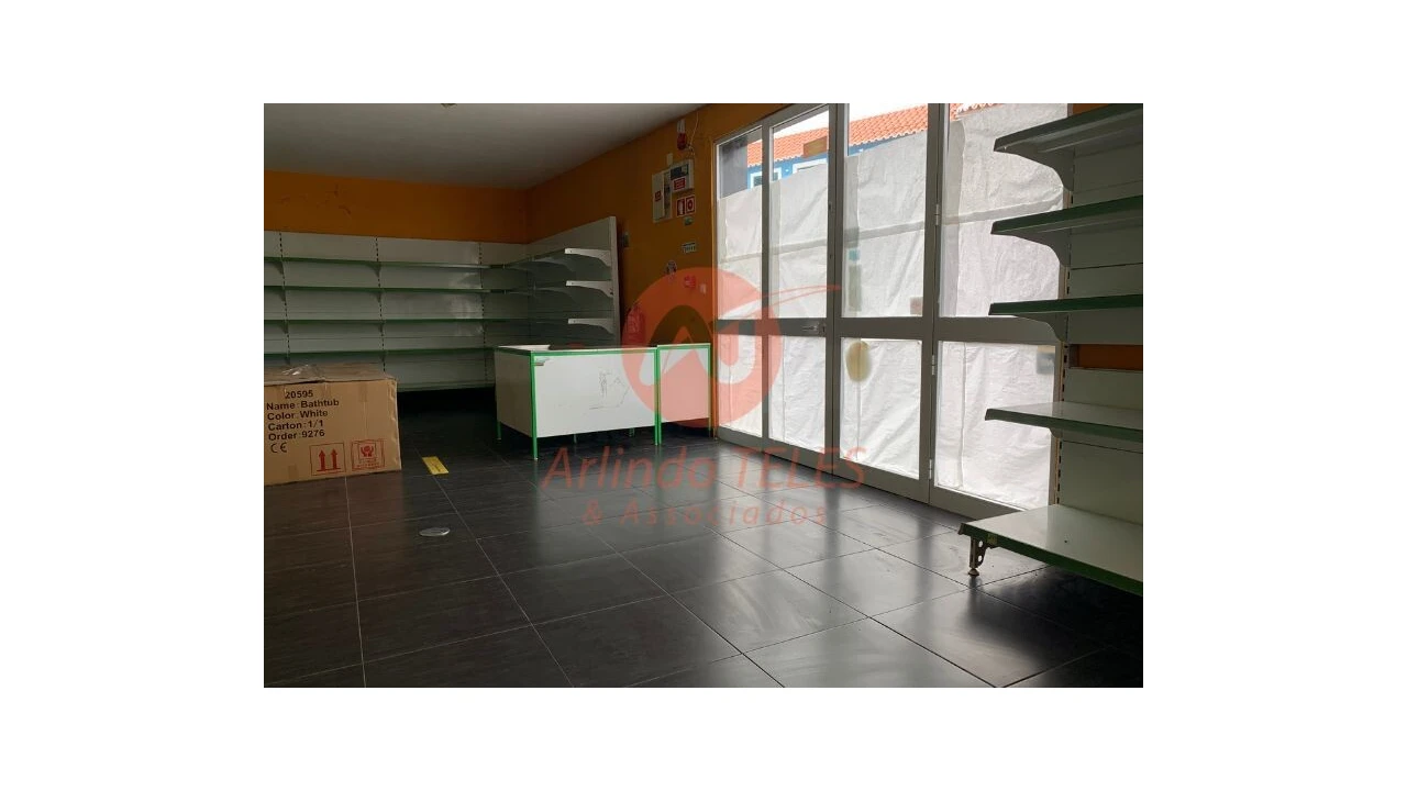 Loja para Arrendamento em Agualva Foto 20