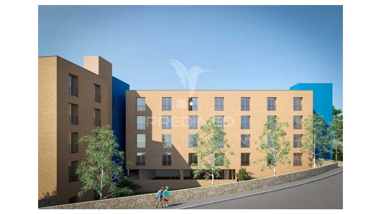 Loja para Venda em Azurem Foto 2