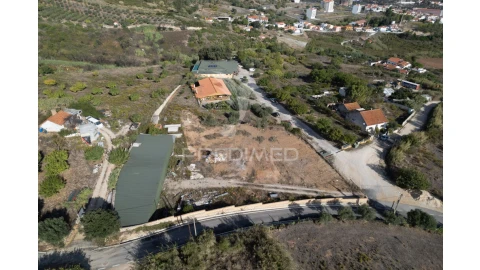 Terreno para Venda em Alenquer (Santo Estêvão e Triana)