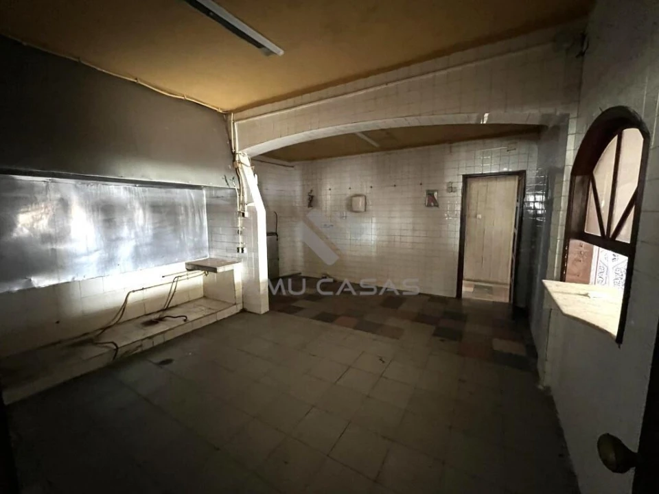 Prédio para Venda em Gafanha da Boa Hora Foto 18