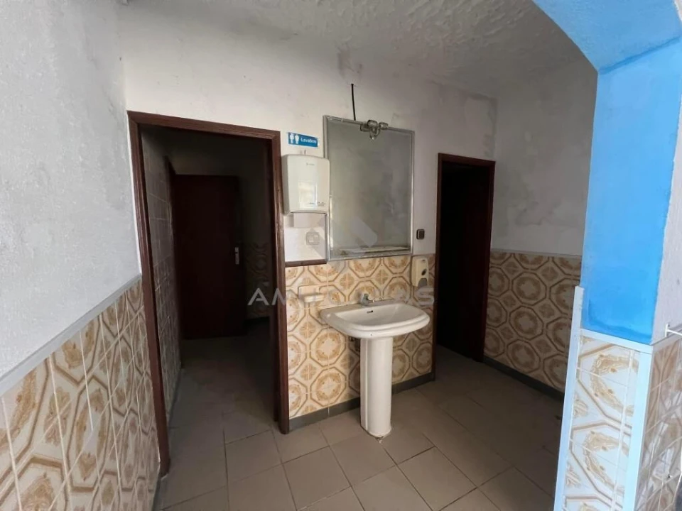 Prédio para Venda em Gafanha da Boa Hora Foto 25